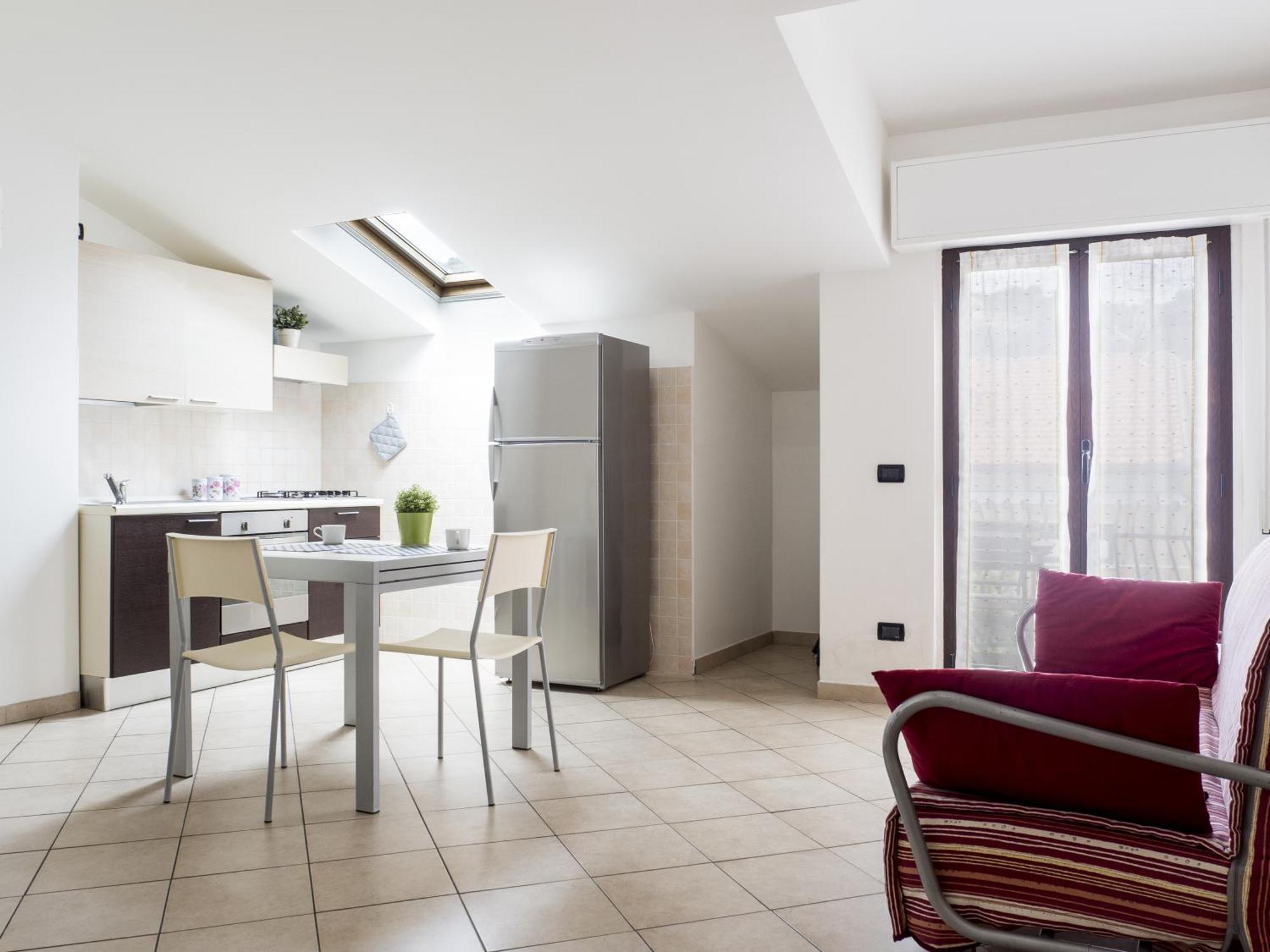 Residence Holidays Пиетра Лигуре Стая снимка