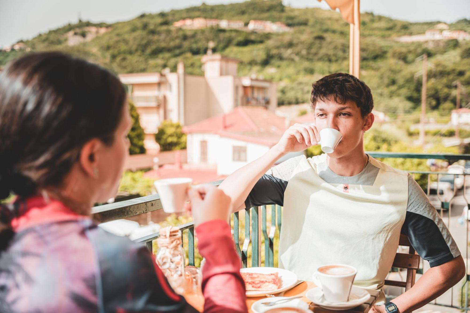 Residence Holidays Пиетра Лигуре Екстериор снимка